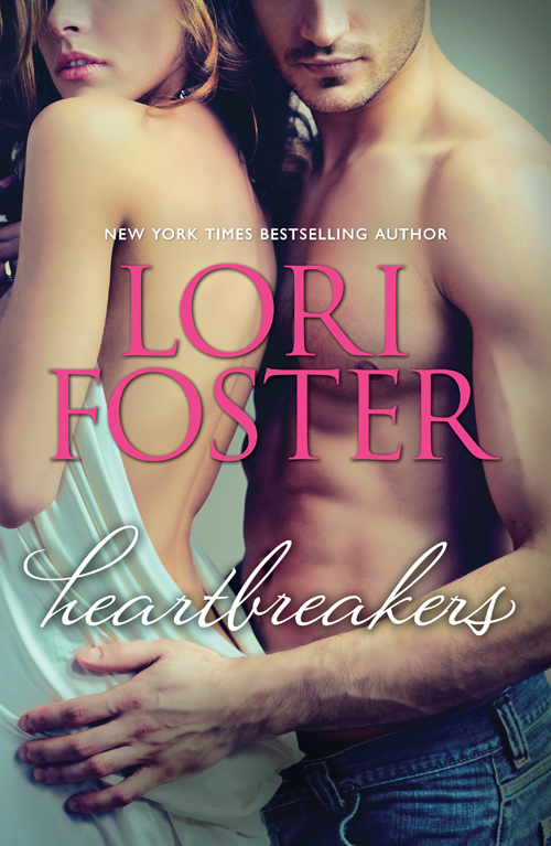 Lori Foster Heartbreakers: Treat Her Right / Mr November